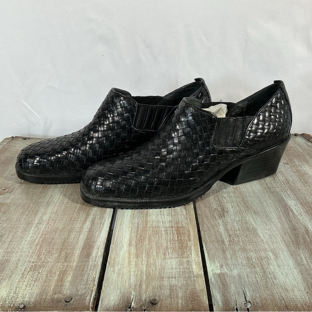 Cole Haan Black Woven Ankle Booties Size 8 NWOT